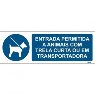 Aman.pt - Entrada permitida a animais com trela curta ou em transportadora