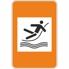 Modelo V12 - Parque aquático